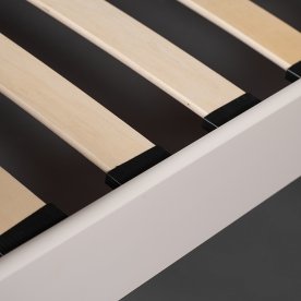 Двуспальная кровать Linari