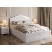 белое дерево