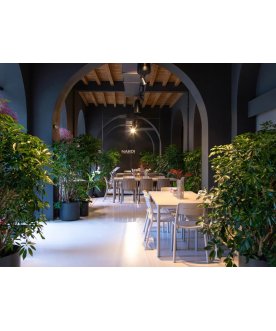 Стул пластиковый Cassia Bistrot бежевый