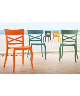 Стул пластиковый XSera-S зеленый