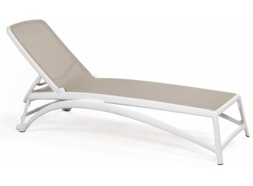 Шезлонг-лежак пластиковый Atlantico белый / тортора