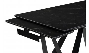 Стеклянный стол Марвин