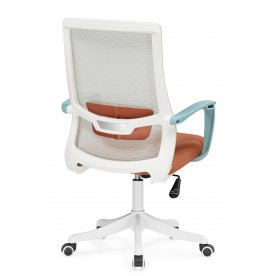 Компьютерное кресло More