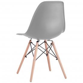 Комплект стульев на металлокаркасе Eames