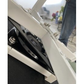 Стул на металлокаркасе Maverick bluvel-19