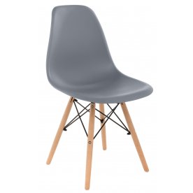 Пластиковый стул Eames