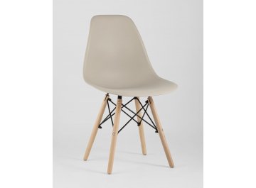 Пластиковый стул Eames Style DSW