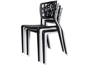 Пластиковый стул Касуми