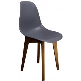 Пластиковый стул Сашш