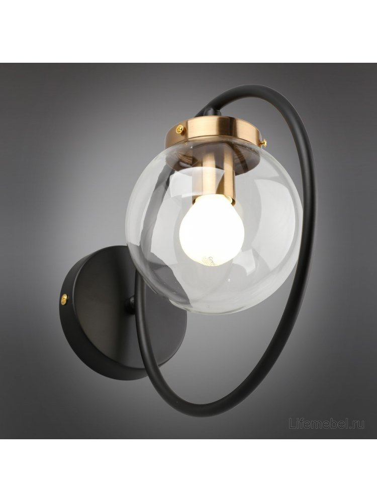 Настенный светильник Serrano OML-94501-01