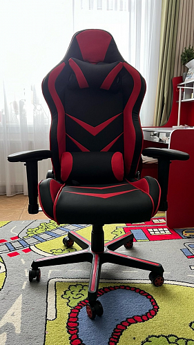 Компьютерное кресло Racer черное / голубое фото покупателя 82