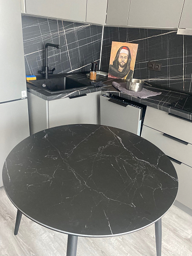 Стеклянный стол Абилин 100(140)х100х76 мрамор черный / черный матовый фото покупателя 51