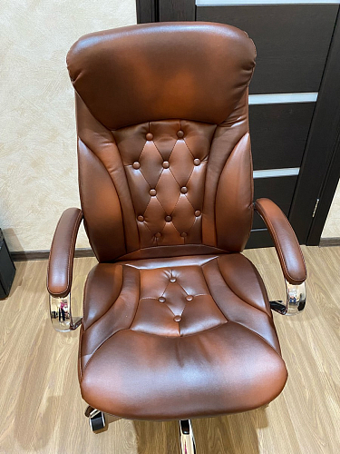 Компьютерное кресло Rich коричневое фото покупателя 2