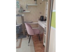 Стул на металлокаркасе Gabi 1 бежевый / черный с серебряными наконечниками фото покупателя 492