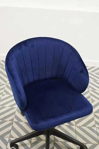 Компьютерное кресло Пард графитовый из шоурума 6