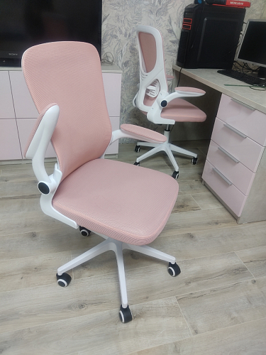 Компьютерное кресло Konfi dark gray / pink / white фото покупателя 16