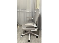 Компьютерное кресло Konfi light gray / white фото покупателя 169