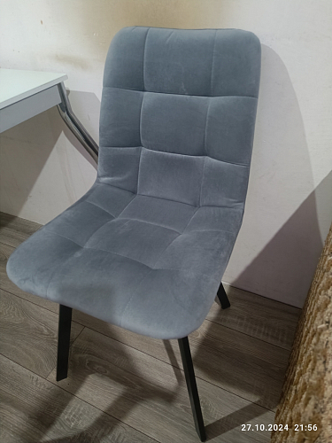 Стул на металлокаркасе Чилли К светло-серый велюр / черный каркас фото покупателя 533