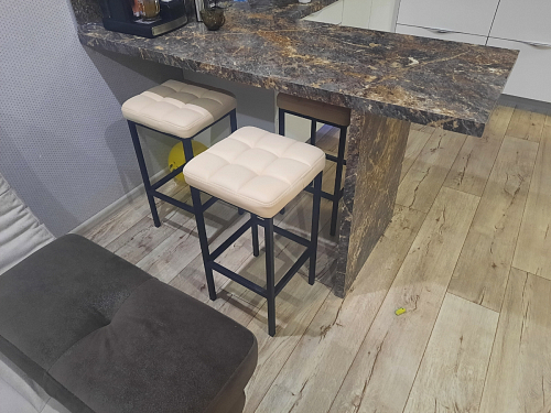 Барный стул Лофт микровелюр катания изумруд / черный матовый фото покупателя 54