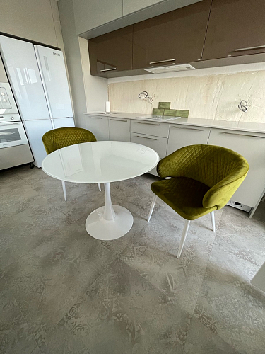 Стеклянный стол Tulip 90 white фото покупателя 42