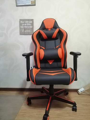 Компьютерное кресло Racer черное / оранжевое фото покупателя 93