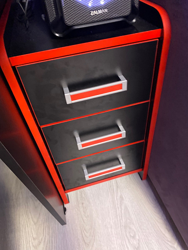 Тумба Ханна черная / красная  - Уцененный экземпляр фото покупателя 65