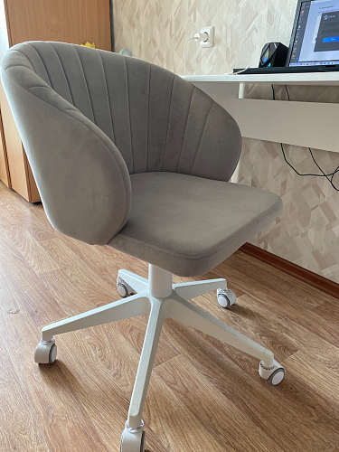 Компьютерное кресло Пард экокожа белый фото покупателя 31