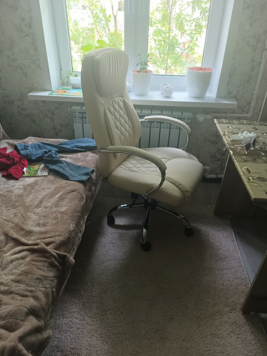 Компьютерное кресло Tron white фото покупателя 48