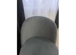 Стул на металлокаркасе Gabi 1 бежевый / черный с серебряными наконечниками фото покупателя 393