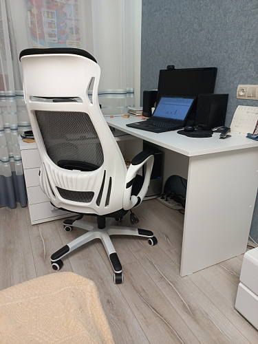 Компьютерное кресло Burgos белое фото покупателя 5