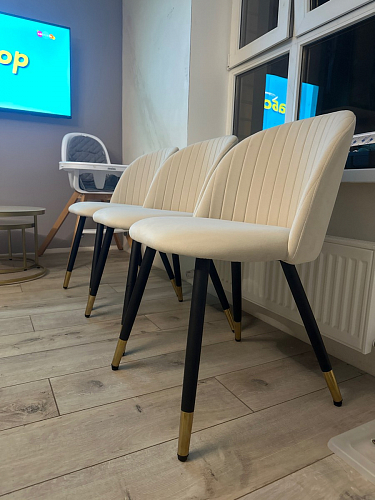 Стул на металлокаркасе Gabi 1 light blue / black / gold фото покупателя 373