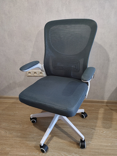 Компьютерное кресло Konfi pink / white фото покупателя 66