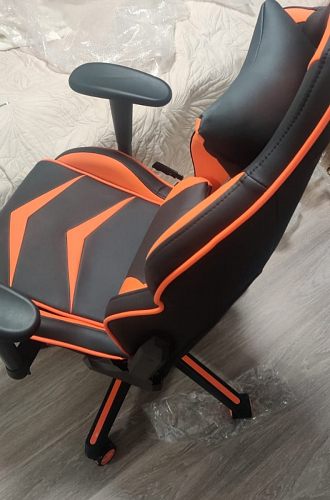 Компьютерное кресло Racer черное / бежевое фото покупателя 42