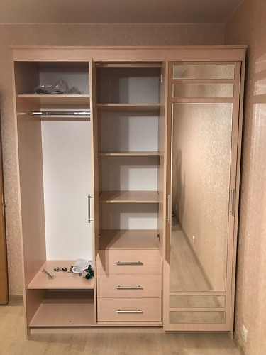 Шкаф-купе ШК-05 дуб молочный  - Уцененный экземпляр фото покупателя 2