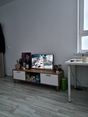 ТВ-тумба Эго Т-3 на ножках бетон светлый / белый глянец фото покупателя 71