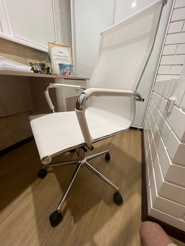 Компьютерное кресло Reus белая сетка / хром фото покупателя 92