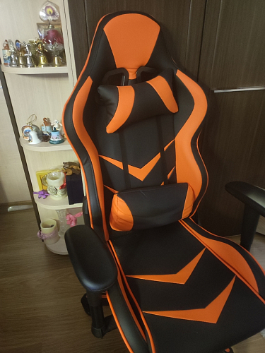 Компьютерное кресло Racer черный / красный / бежевый фото покупателя 67