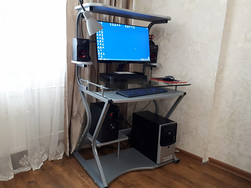 Компьютерный стол Roni фото покупателя 15