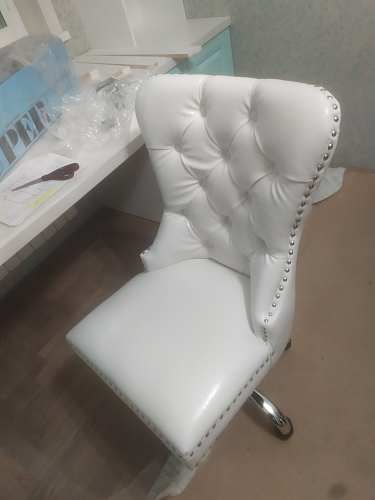 Компьютерное кресло Vento белое фото покупателя 6