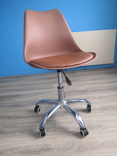 Компьютерное кресло Kolin с подушкой clear / white фото покупателя 584