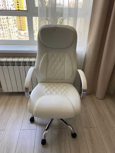 Компьютерное кресло Tron white фото покупателя 54