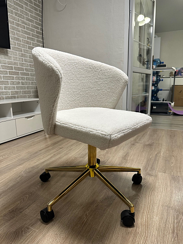 Компьютерное кресло Lika white teddy / black фото покупателя 6