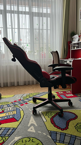 Компьютерное кресло Racer черное / бежевое фото покупателя 132