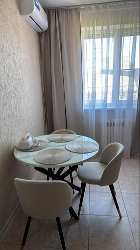 Стул на металлокаркасе Gabi 1 beige / black фото покупателя 367