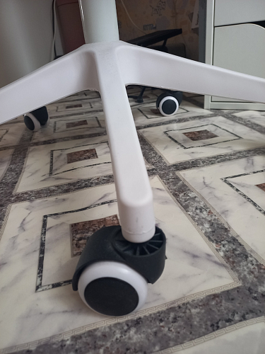 Компьютерное кресло Konfi light gray / blue / white фото покупателя 238