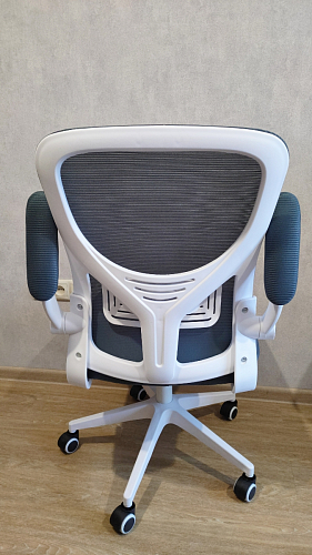 Компьютерное кресло Konfi dark gray / pink / white фото покупателя 61