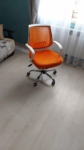 Компьютерное кресло Ergoplus белое / серое фото покупателя 48