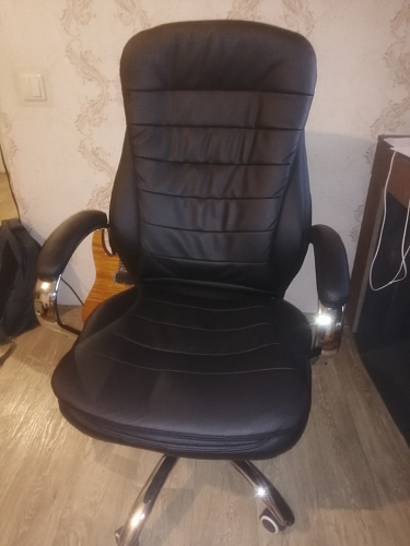 Компьютерное кресло Tomar черное фото покупателя 92