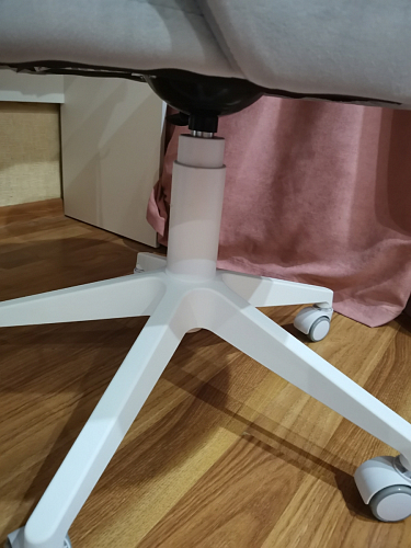 Компьютерное кресло Пард экокожа белый фото покупателя 4