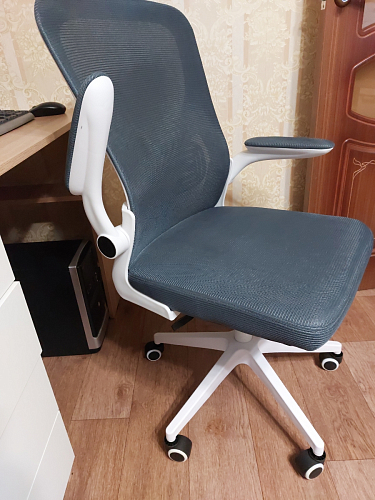 Компьютерное кресло Konfi gray / blue / white фото покупателя 127
